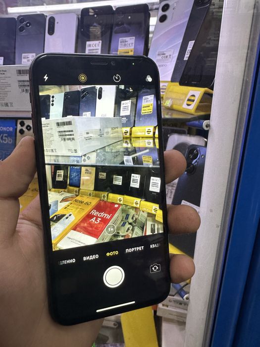 Iphone X на 256гб Face id работает