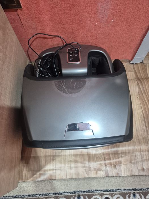 Аппарат для массажа ног