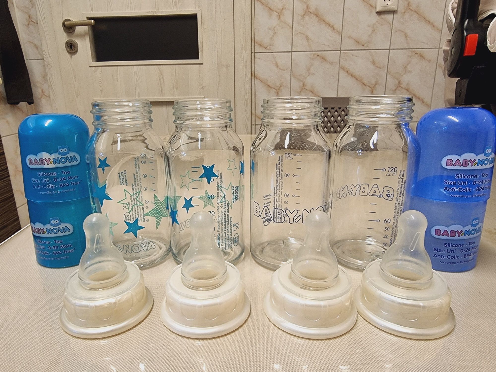 Set 4 biberoane BabyNova sticla decorat, 120mlx2buc+ 125mlx2buc