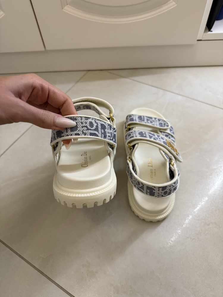 Налични нови дамски сандали Dior 36/37 номер