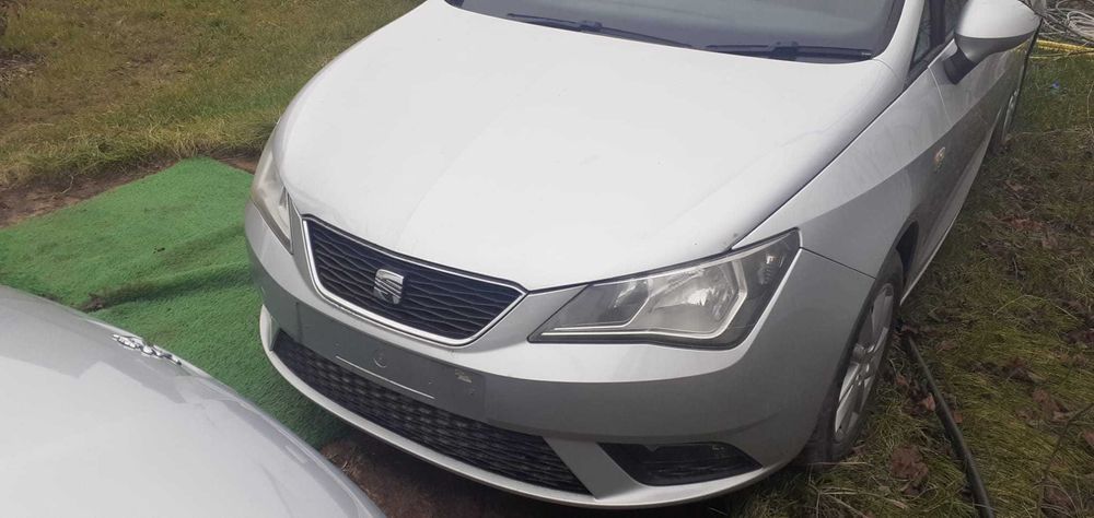 Dezmembrez Seat Ibiza 1.6tdi CAY