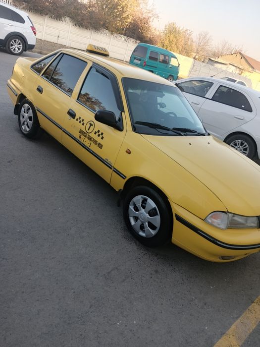 Nexia sotiladi arzon narxlarda