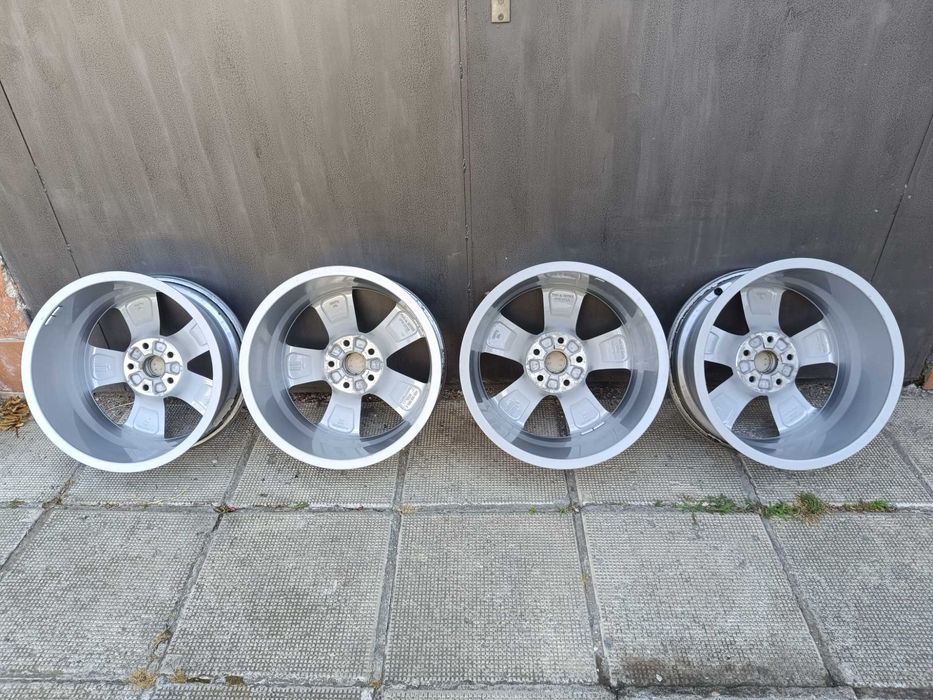 ОРИГИНАЛНИ джанти 17 ' 5x112 57,1 АУДИ TT A3 A4 / VW GOLF TOURAN SKODA