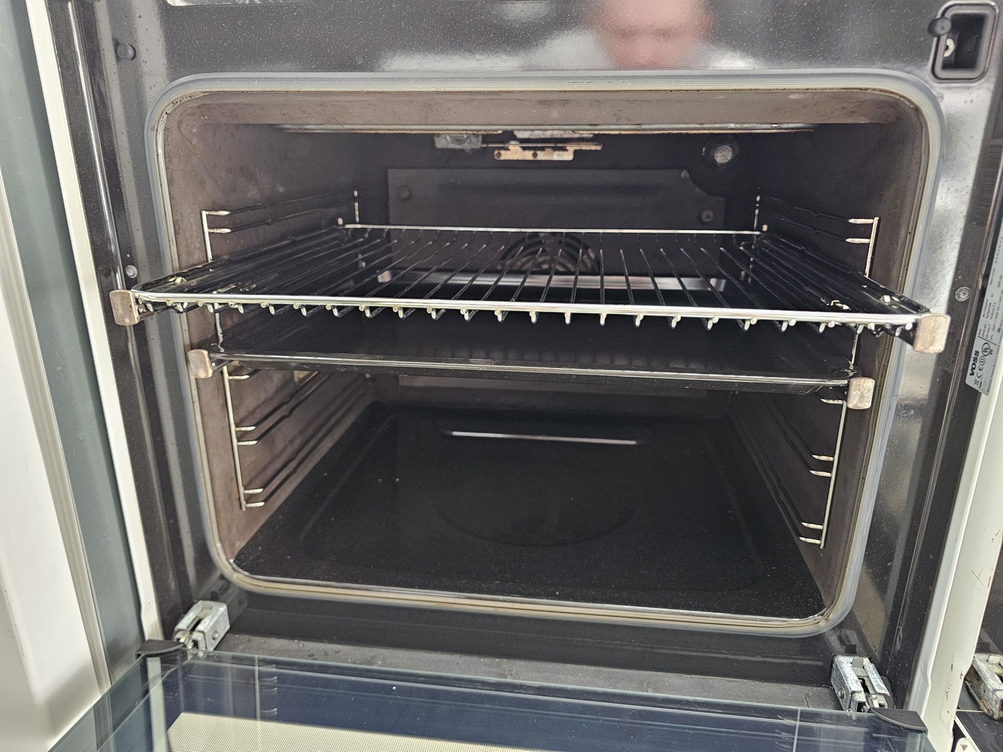 Печки с индукционни котлони Voss Electrolux 74L