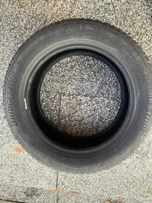 Комплект зимни гуми 205/55 R16 Bridgestone Blizzak LM005