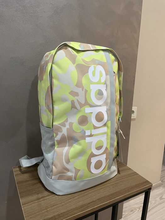 Спортна раница Adidas