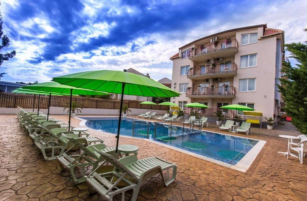 Продава се Тристаен апартамент в Свети Влас - 80 кв.м за 1149 €/кв.м - Снимка #13