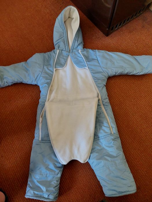 Детски костюм-космонавт