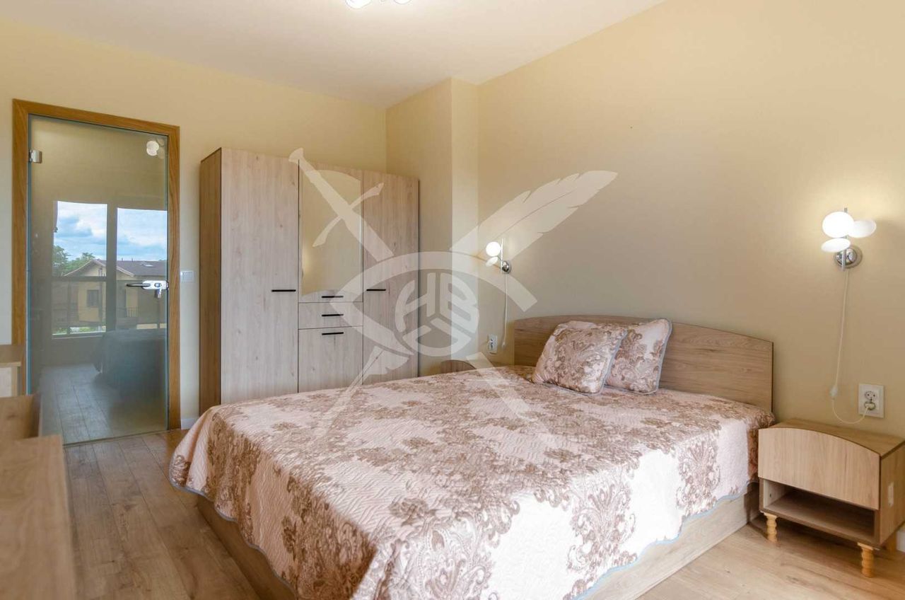 Продава се Двустаен апартамент в София, Надежда 2 - 79 кв.м за 2406 €/кв.м - Снимка #8