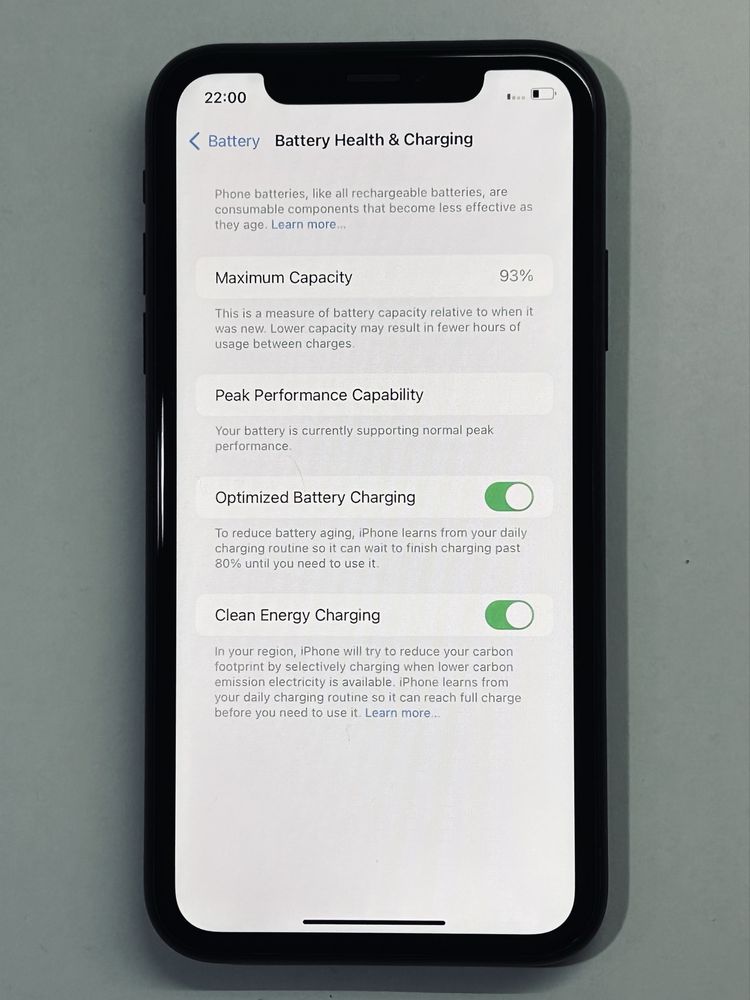 iPhone XR Black 93% battery