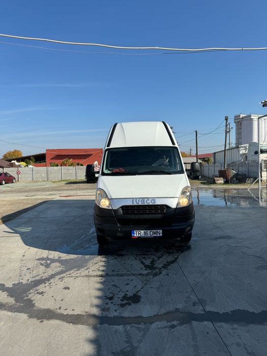 Iveco Daily 35 C13 2012