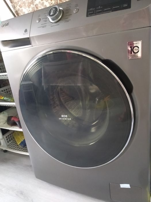 Продам стиральную машину artel