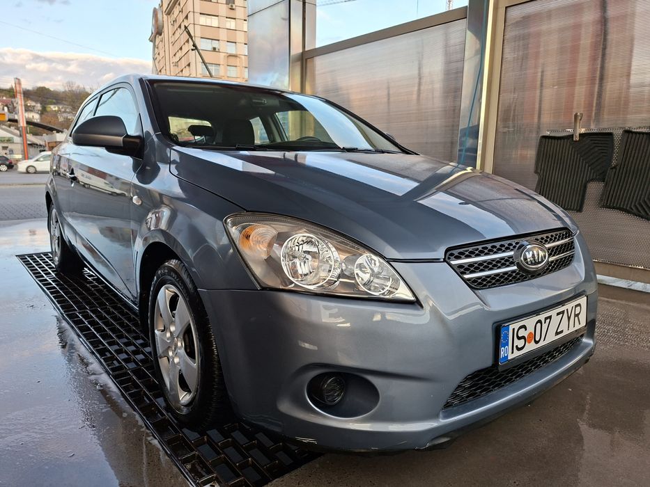 Kia Pro Ceed 2009, 1.4 benzină, 148000 km