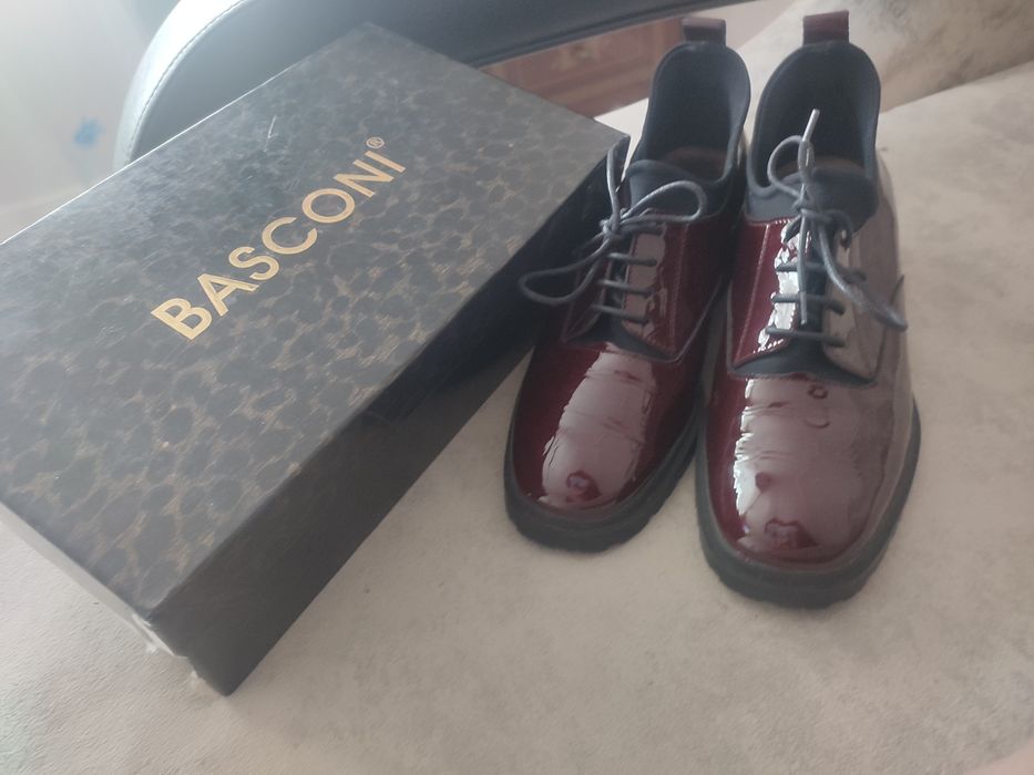 Продам обувь Баскони