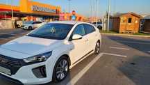 Hyundai Ioniq Hybrid - impecabil -