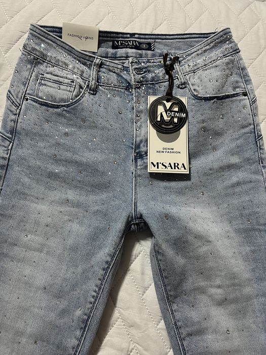 Blugi noi cu eticheta!!