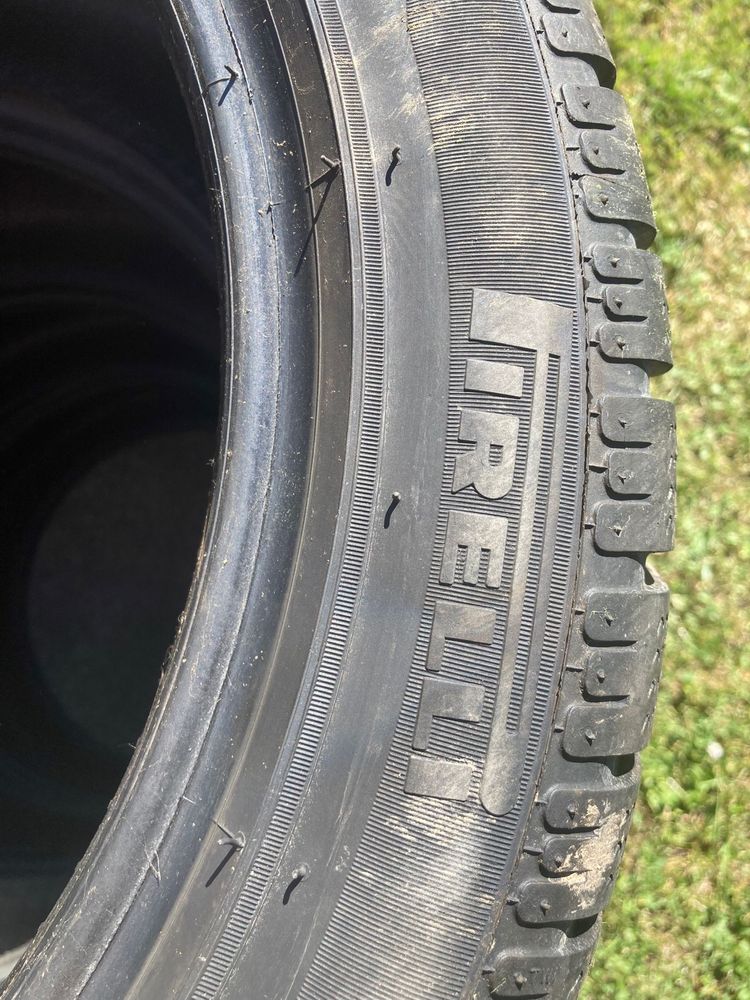 Cauciucuri 235/45/17 iarna Pirelli