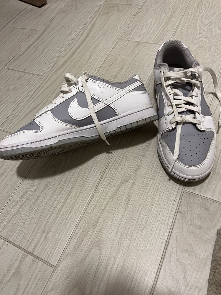 Nike dunk retro white grey