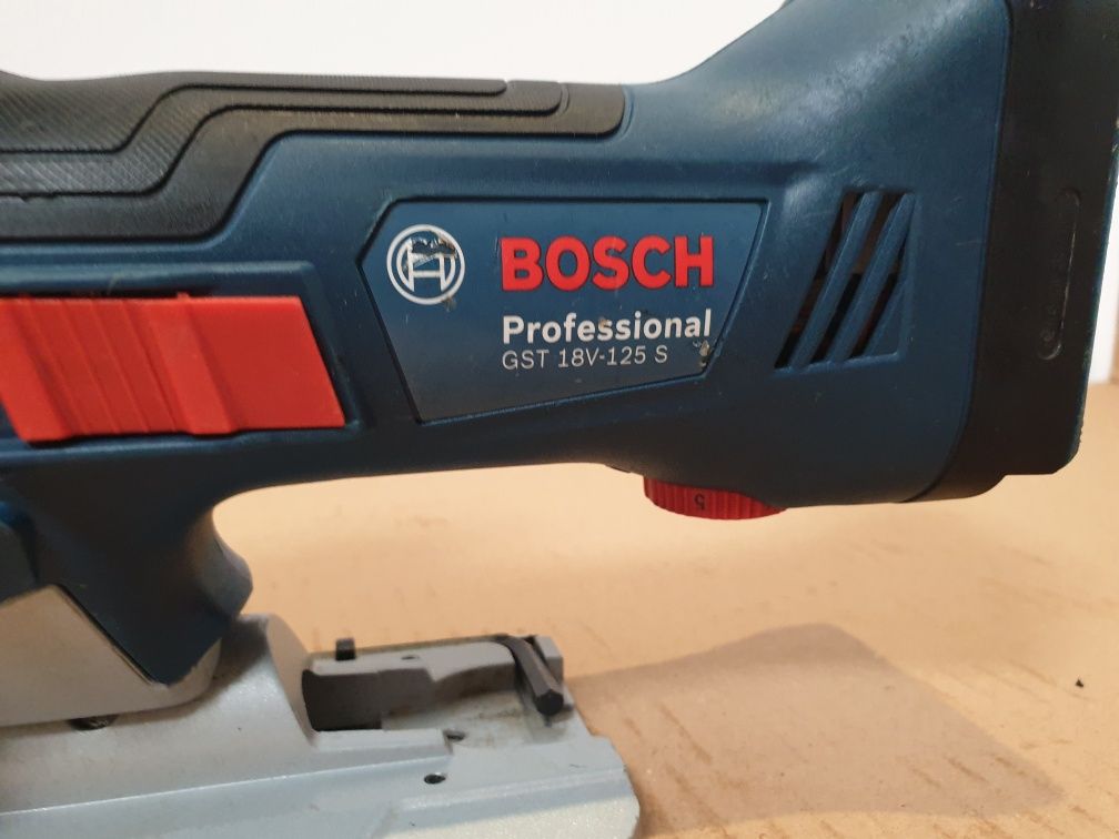 Bosch GST 18V-125 S pendular soricel fierestrau brushless cu variator