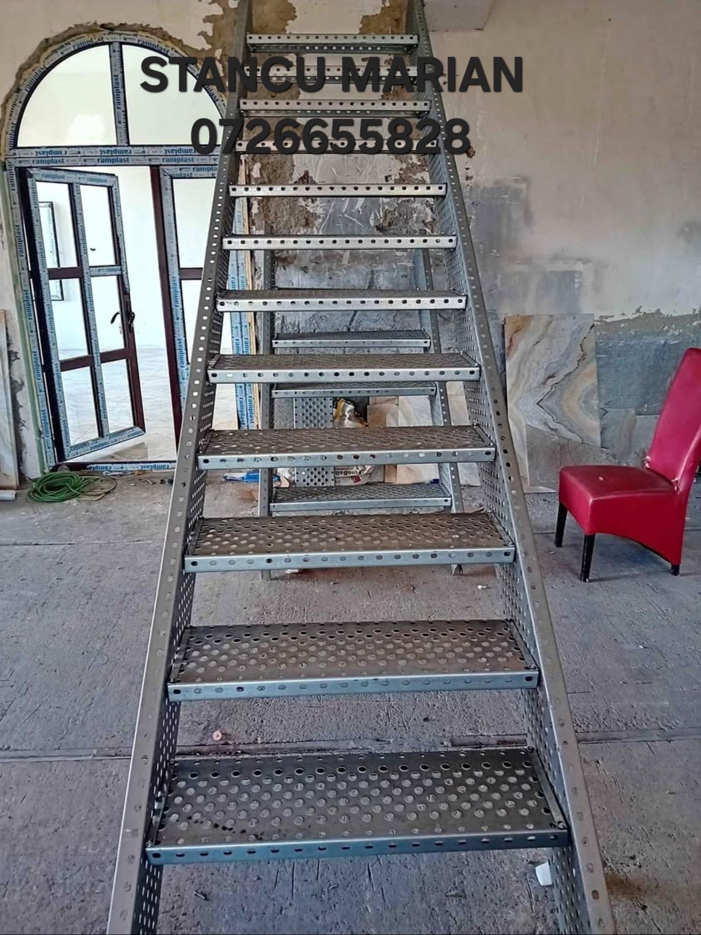 Confectionam scarii metalice zincate exterioare și pentru incendii , p