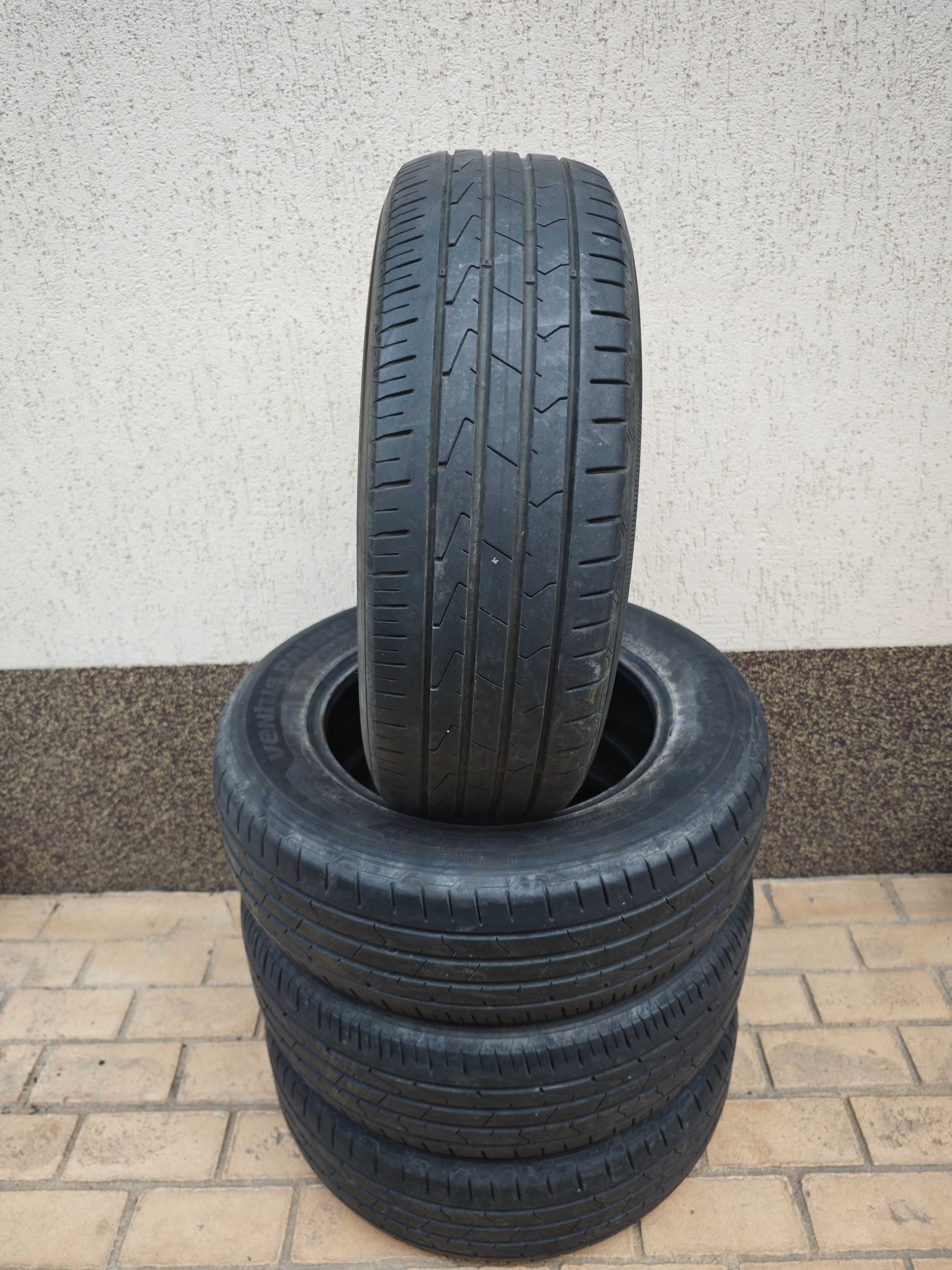 Vând 4 Cauciucuri hankook ventus prime 195/65 R15