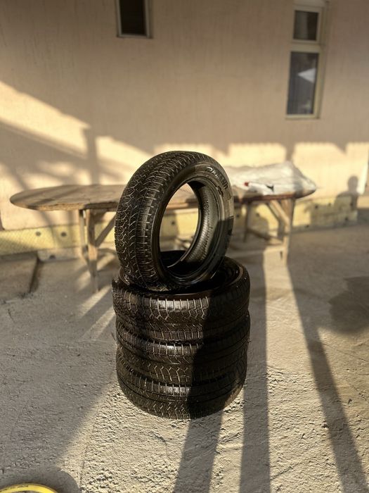 Зимние шины  на кроссовер