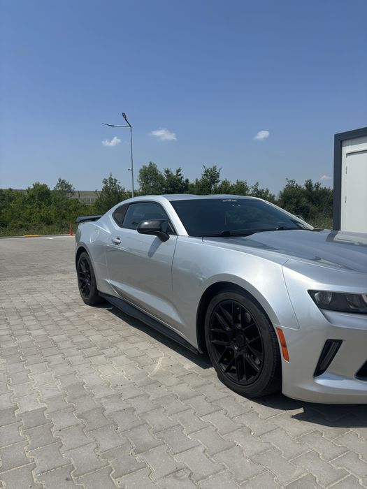 Chevrolet camaro v6