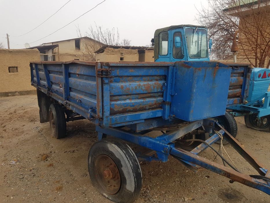 TTZ 28 traktor tirkamasi bn birga sotiladi yuradi