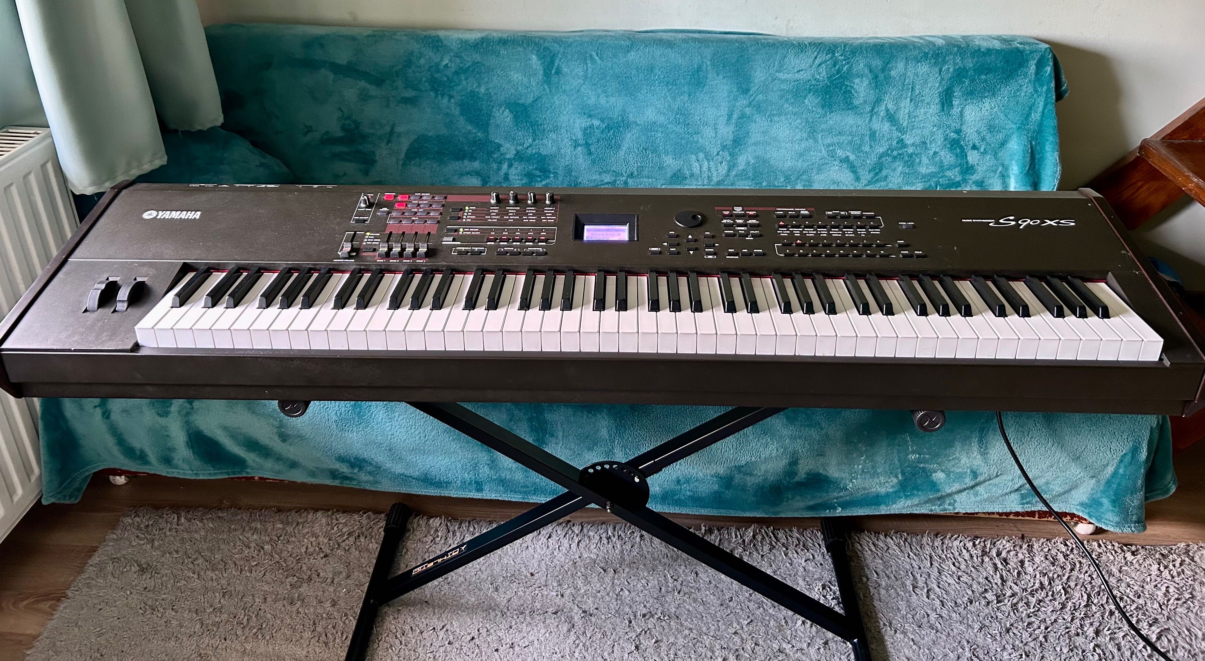 Yamaha S90 XS Pian digital / Sintetizator / Orga