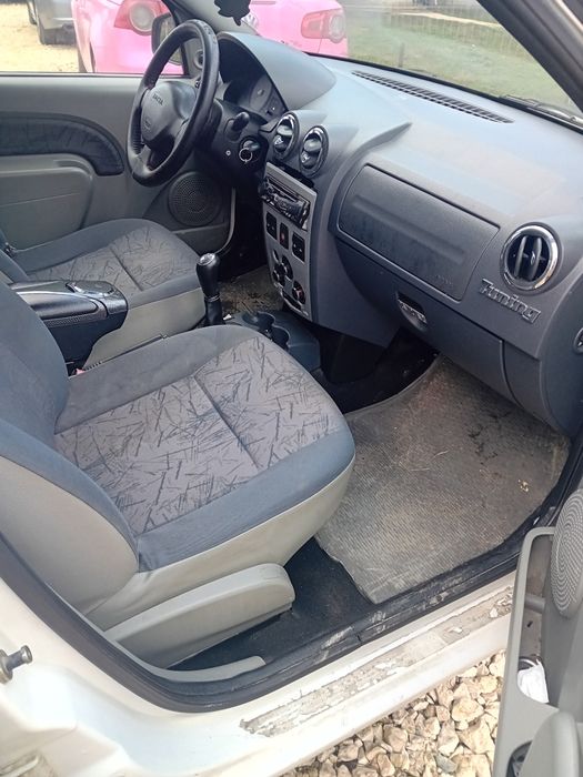 Dacia Logan benzina gpl