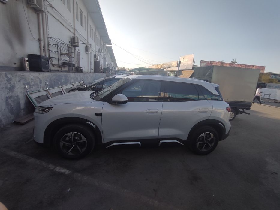 BYD Yuan Up Smart Drive 2025