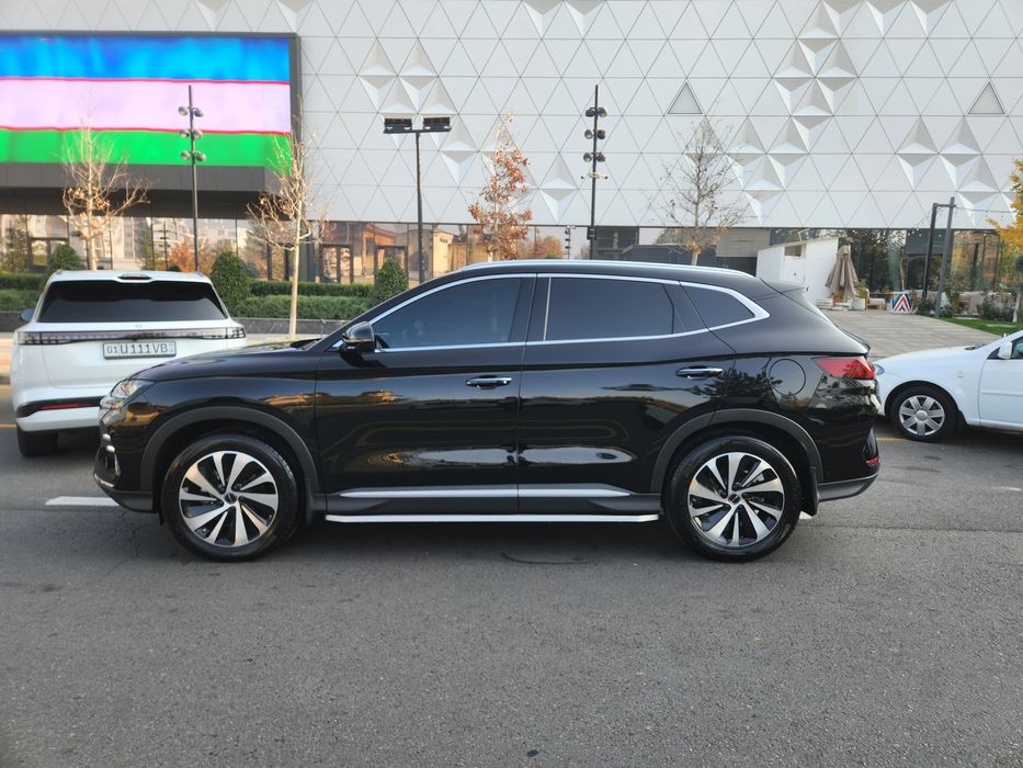 BYD 2024 йил Сотилади 605