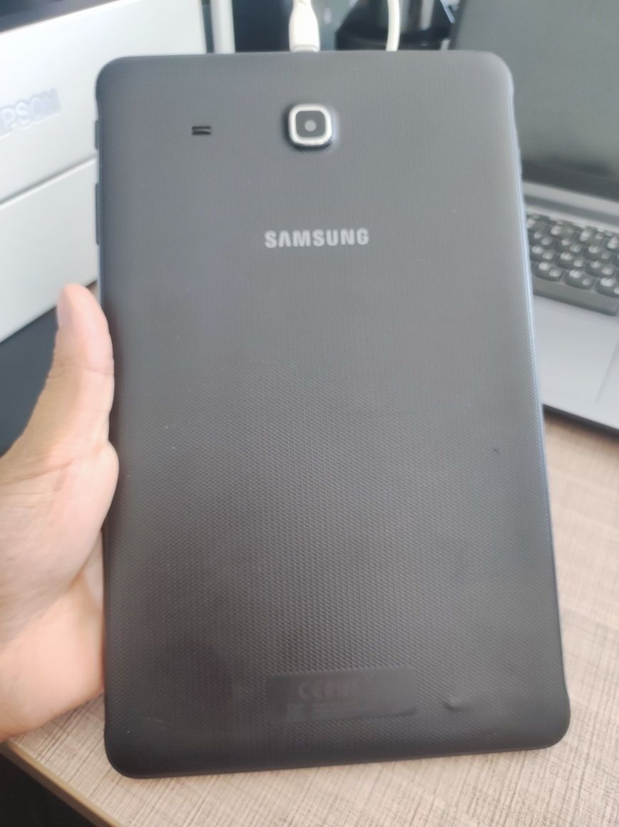 Samsung Galaxy Tab E!10 Dyum Katta ekran Arzon narxda!