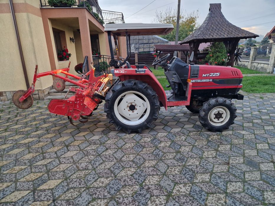 Tractor Mitsubishi