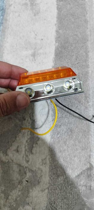 Боковые огни для полуприцепа грузовика