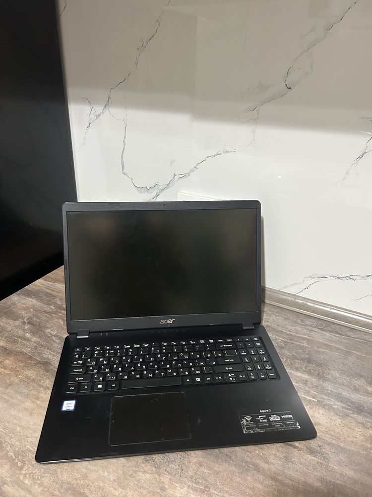 Ноутбук Acer aspire 3