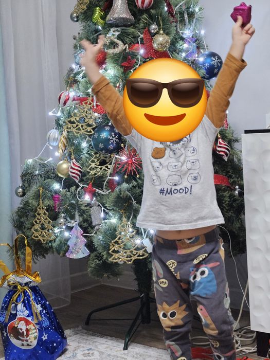 Ёлка искусственная