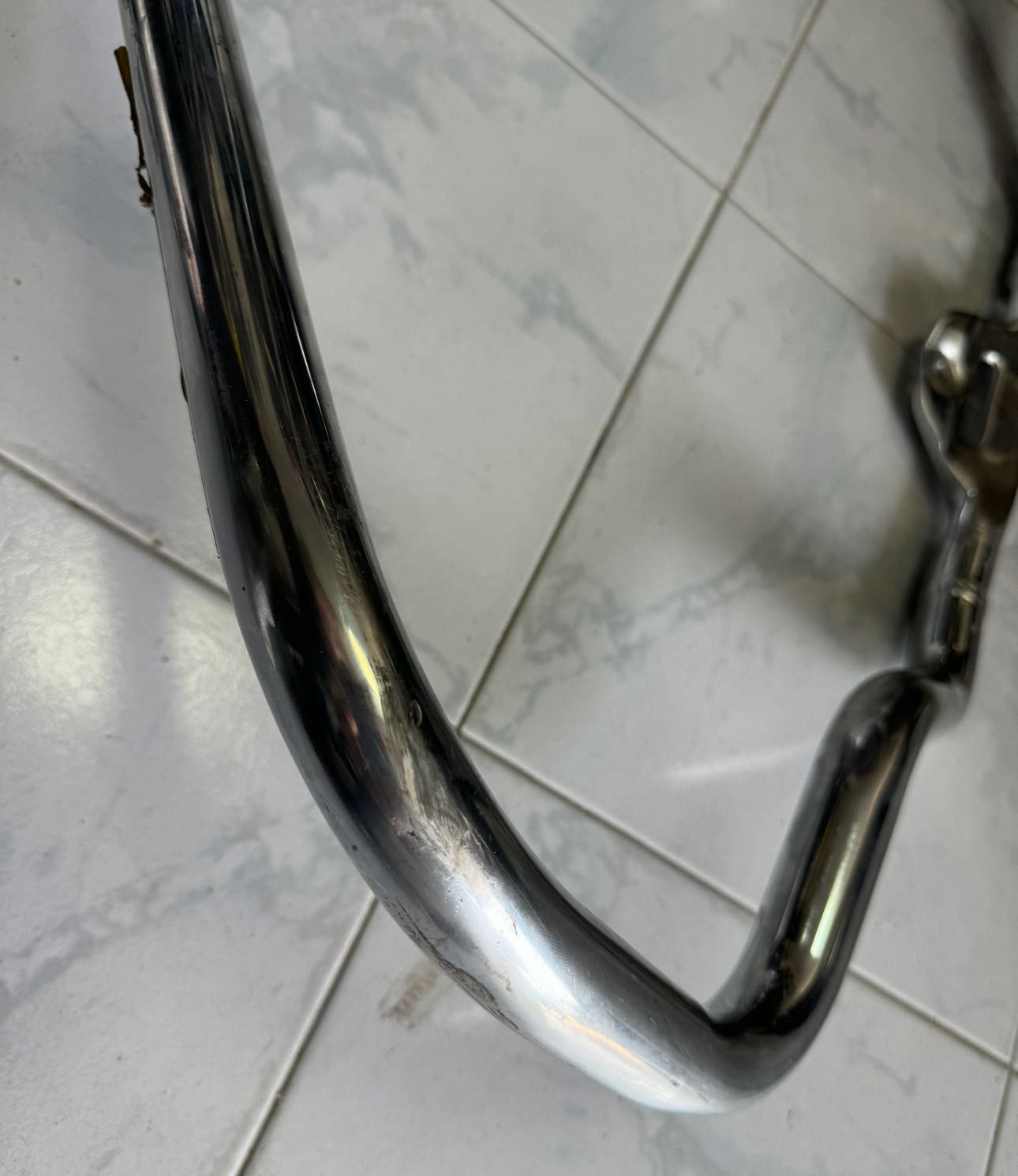 OEM оригинален Ролбар / crash bar за Harley Davidson Softail