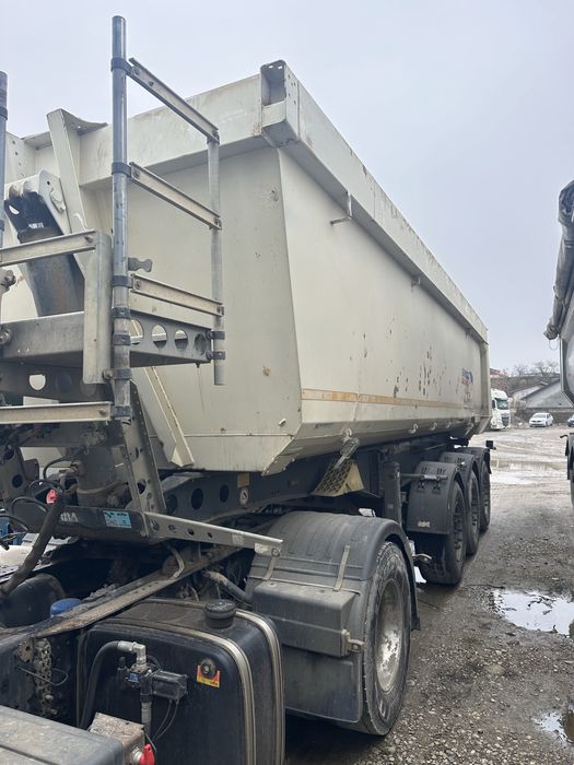 De vanzare Semiremorca Schmitz