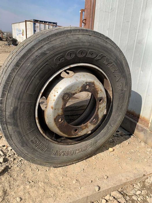 Cauciucuri cu jante 245/70/R17.5 MS