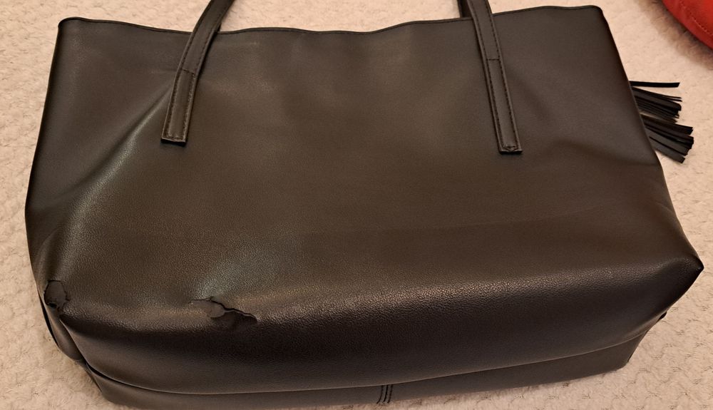 Подарявам чанта със забележки за София