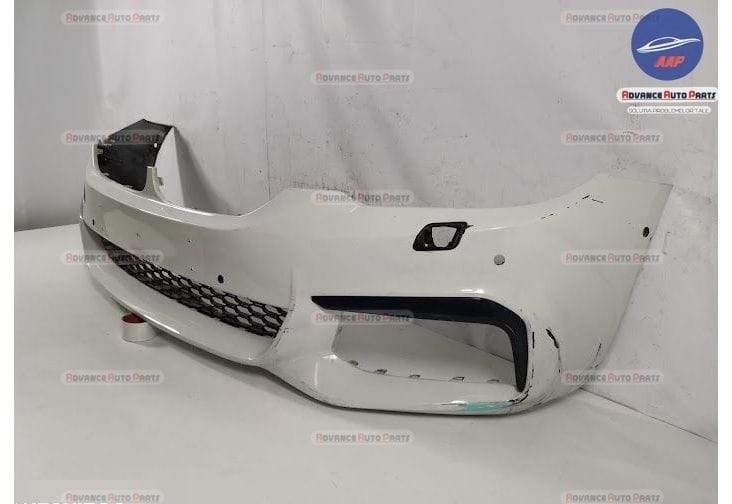 Bara fata originala cu senzori spalatori si grila inferioara G31 M Sport Paket BMW  Seria 5