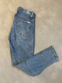 Jeans 7 for all mankind // boss, max mara, levis , sandro,