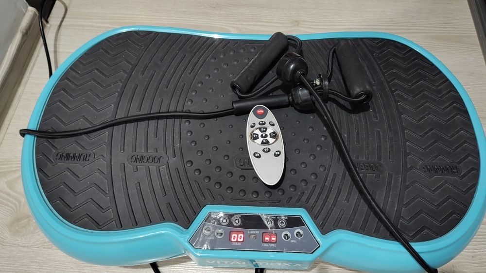 Placa fitness cu vibratii Vitalmaxx, 68 x 40 x 16 cm