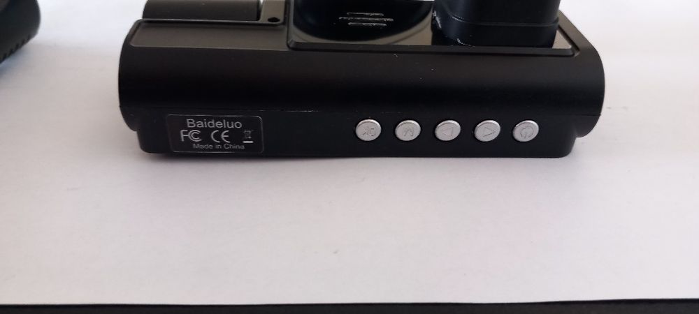 Cameră  auto HD DVR + cameră mers înapoi, card 32Gb.