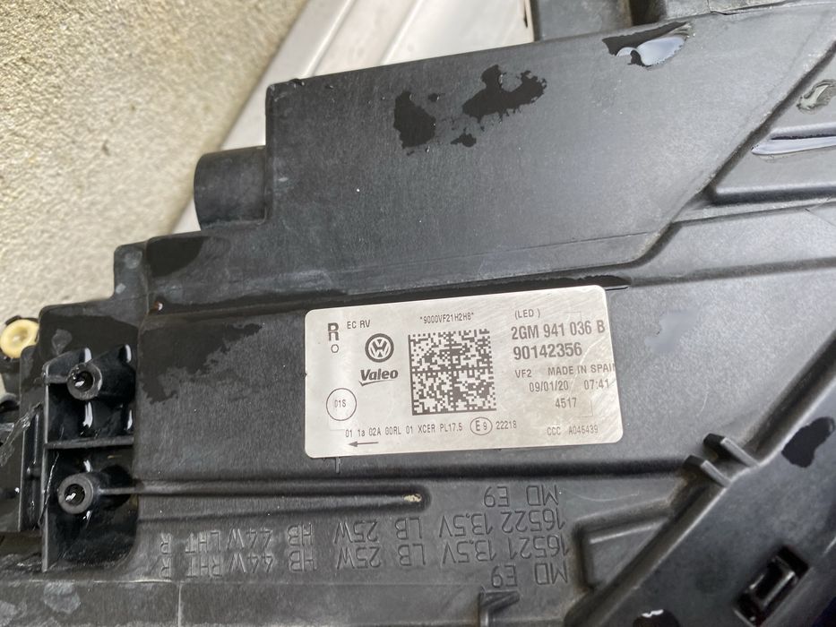 Far dreapta full led Vw T Cross an 2018-2021 cu defecte