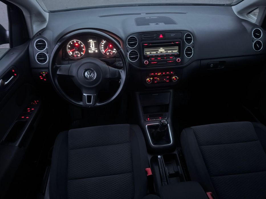 Volkswagen golf 6 plus 1.2 tsi  euro 5 / an 2014