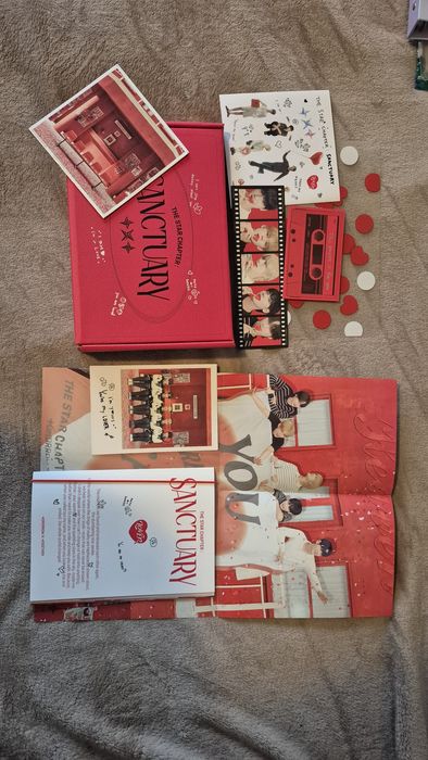 Txt sanctuary албум