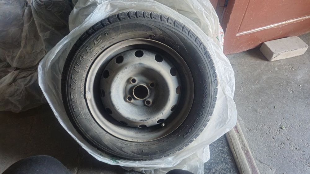 Диски с резиной 14_185_60 всесезон 4×100