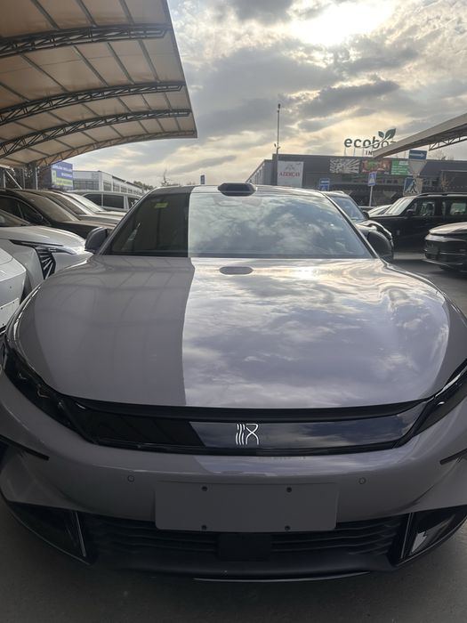 BYD HAN 701 zapaz hod